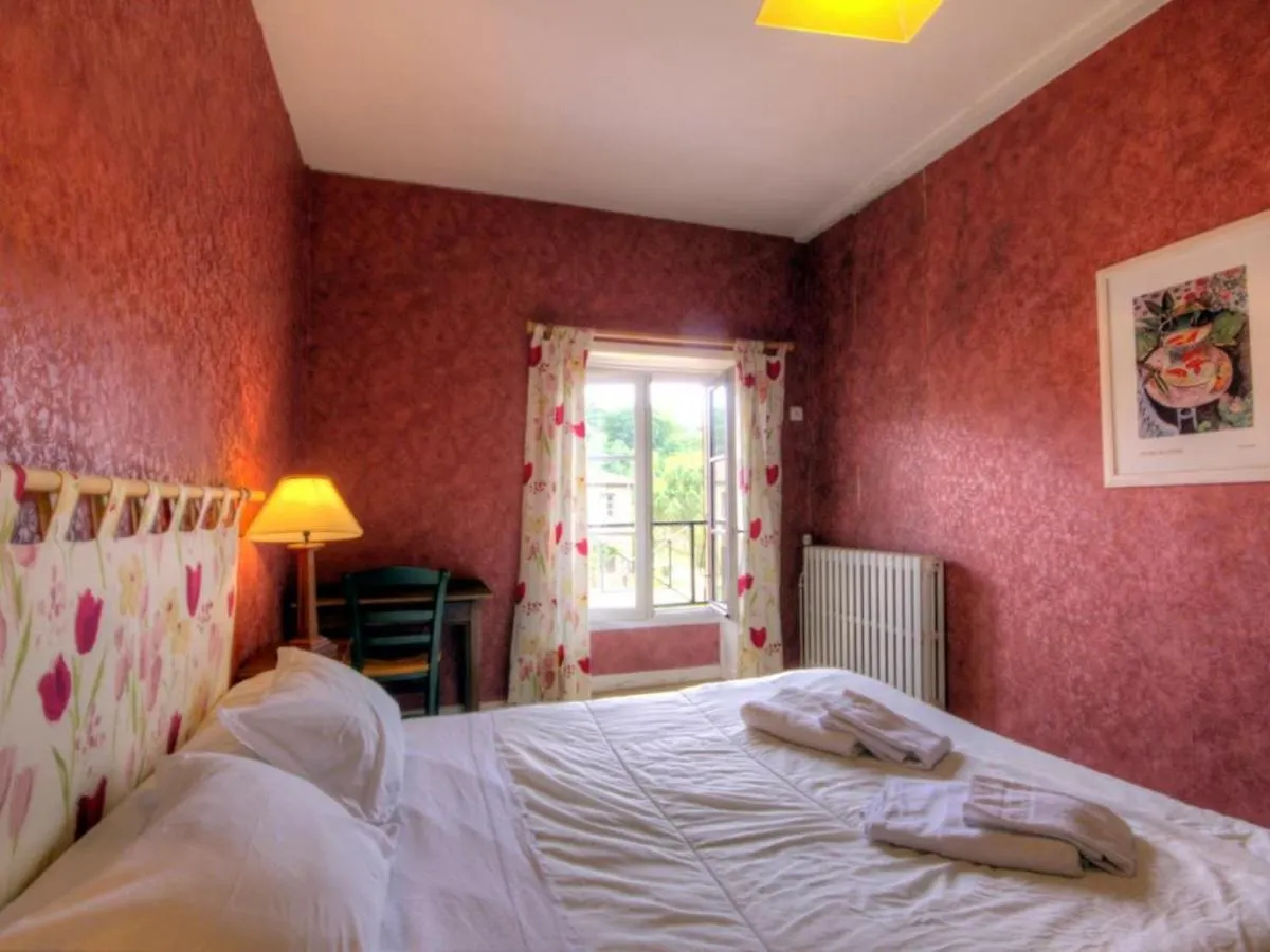 Gite De Charme Avec Parc, Tennis Et Salle De Jeux Pres D'Un Chateau A Parigny - Fr-1-496-160 Holiday home Parigny (Loire)