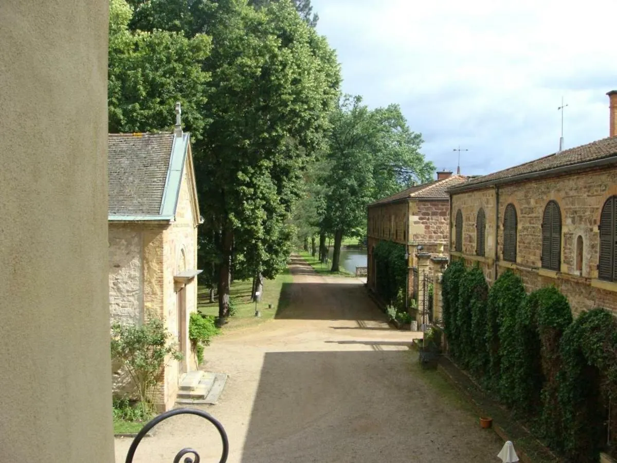 Gite De Charme Avec Parc, Tennis Et Salle De Jeux Pres D'Un Chateau A Parigny - Fr-1-496-160 Parigny (Loire)